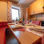 Apartamento Ingrid Ii *